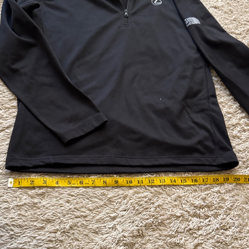 The North Face Men's Black Performance Jacket - Picture 5 of 5
